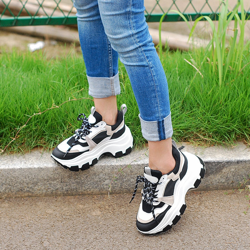 Women's Chunky Sneakers Thick Bottom Platform Shoes